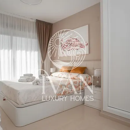 Casa Hugo Ivan Luxury Homes 8ª Norte 1ª Linea Apartment *