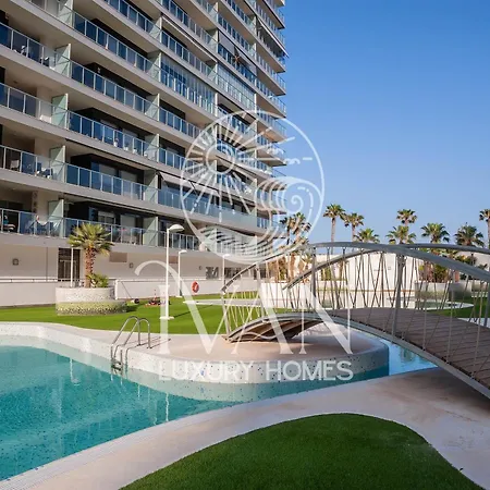 Casa Hugo Ivan Luxury Homes 8ª Norte 1ª Linea Apartment *